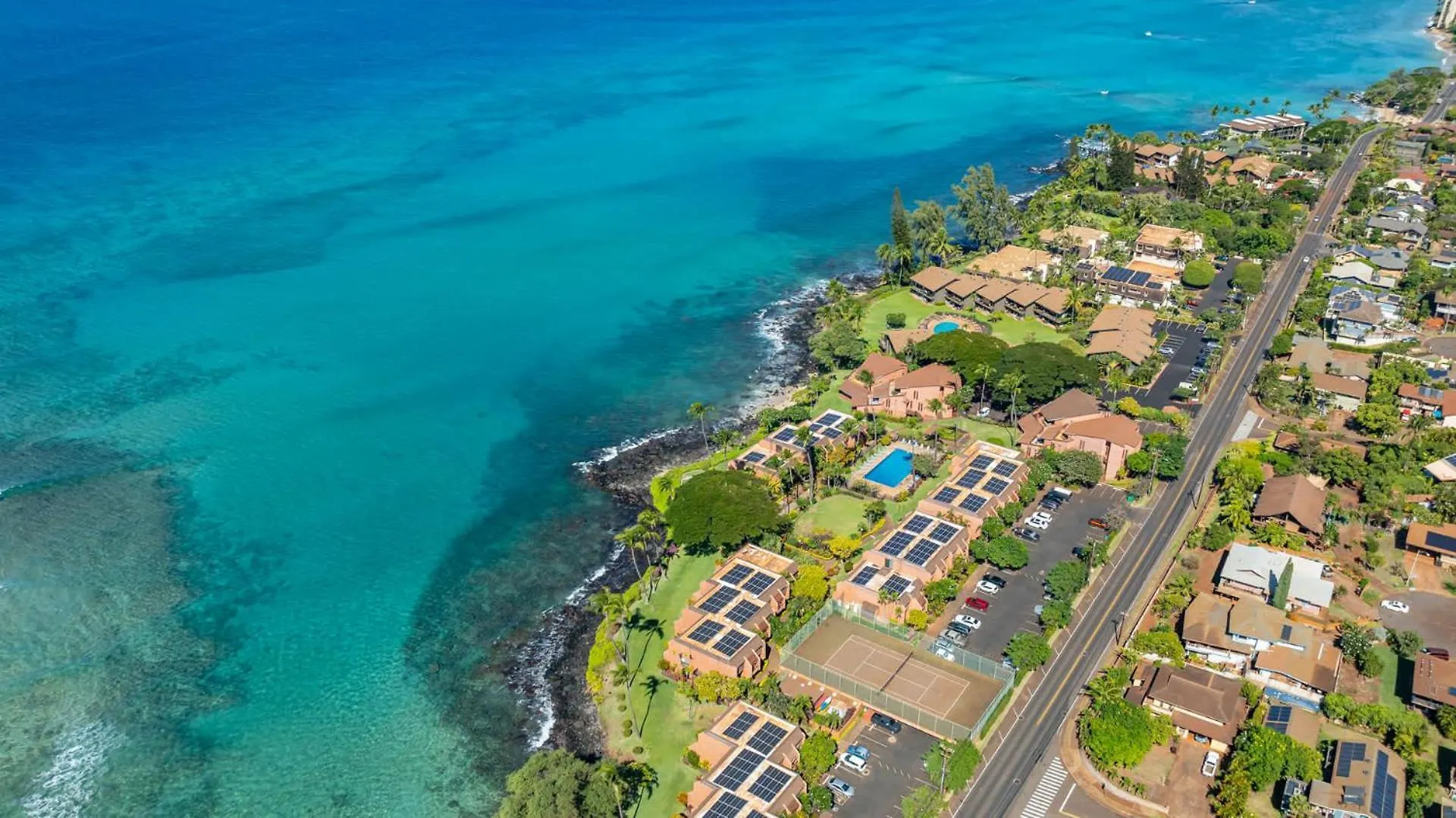 Kuleana Club #412 Oceanfront - 1 Bedroom & 1 Bathroom - Gated 2Nd Fl Kahana Holiday home