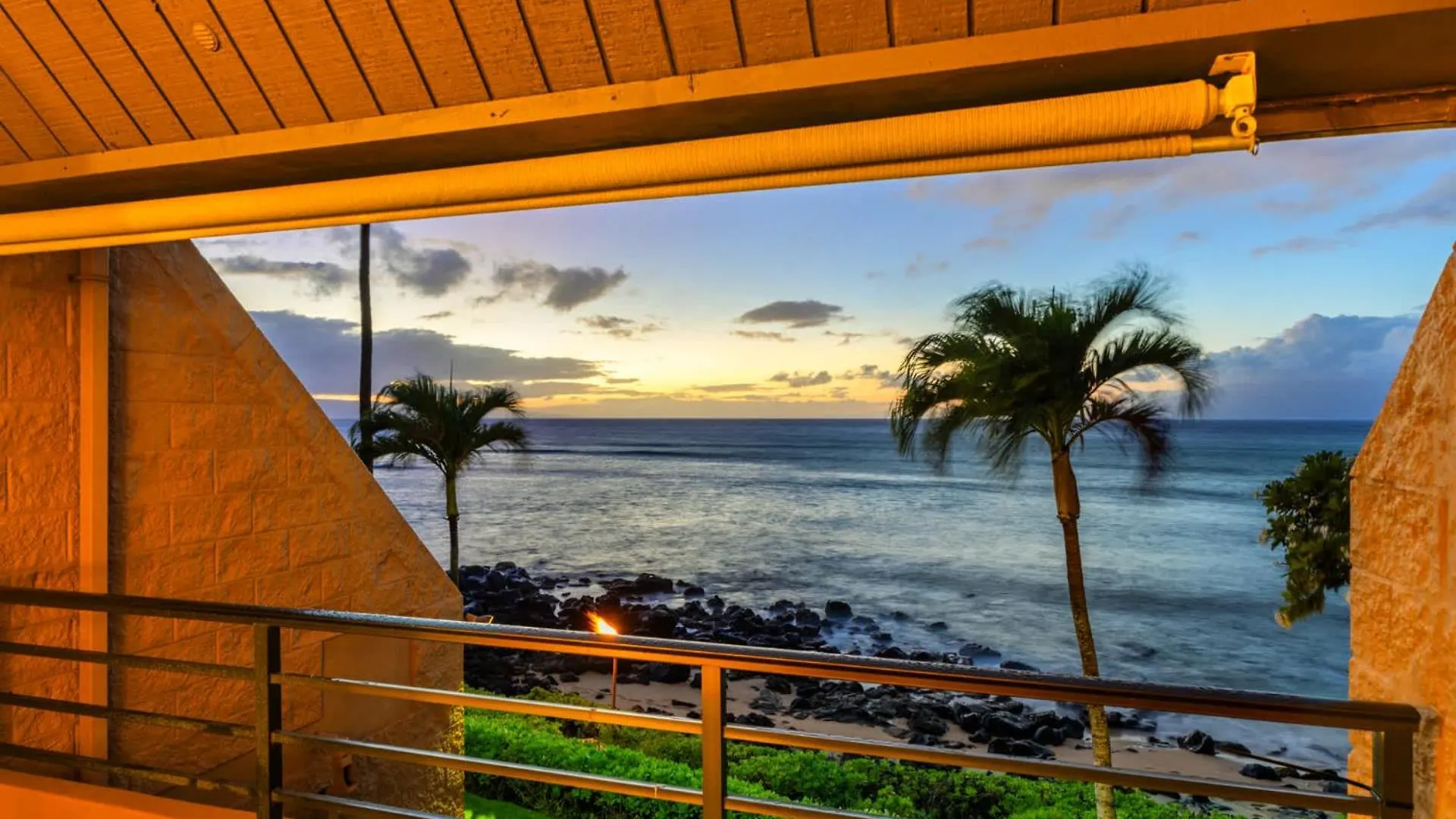 Kuleana Club #412 Oceanfront - 1 Bedroom & 1 Bathroom - Gated 2Nd Fl Kahana 0*,  United States
