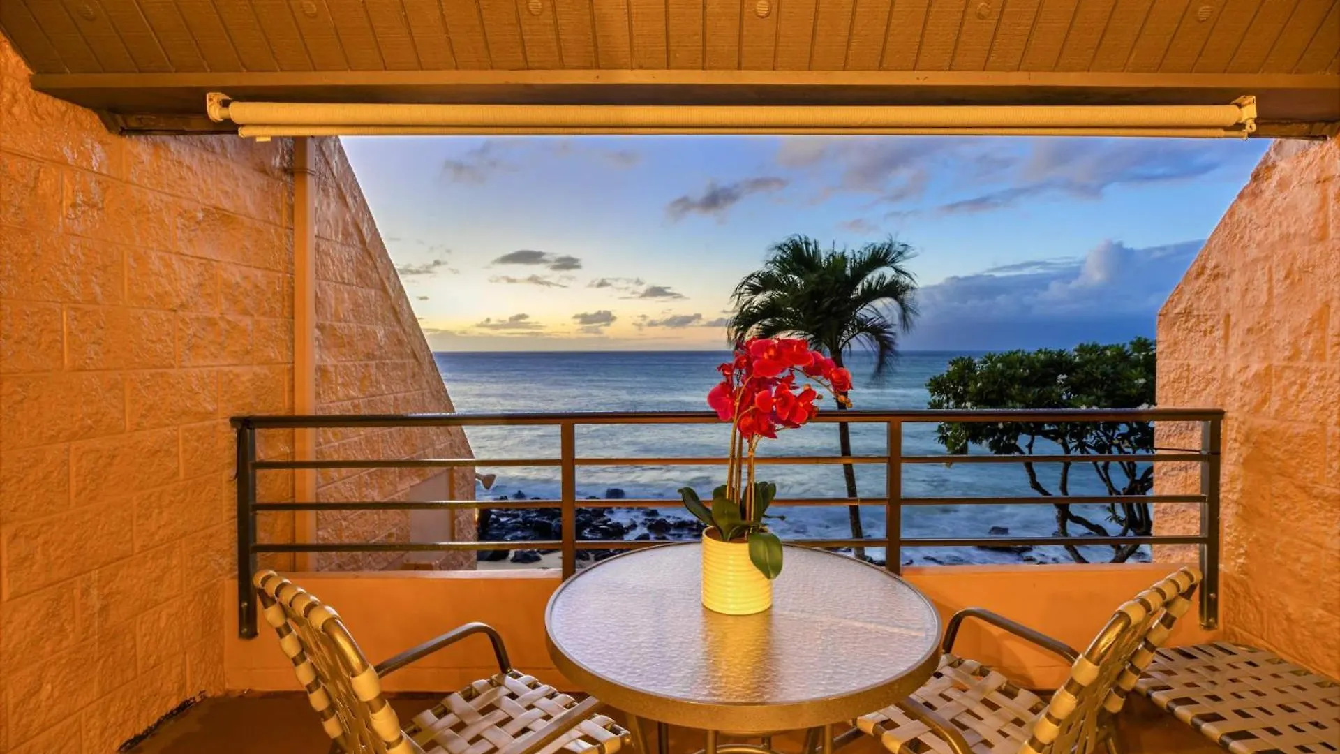 Holiday home Kuleana Club #412 Oceanfront - 1 Bedroom & 1 Bathroom - Gated 2Nd Fl Kahana United States