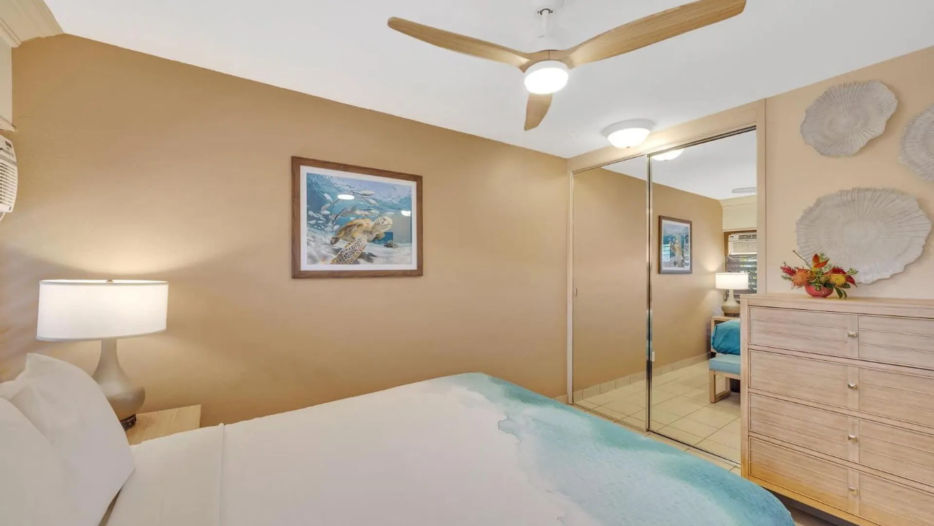 Kuleana Club #412 Oceanfront - 1 Bedroom & 1 Bathroom - Gated 2Nd Fl Kahana Holiday home